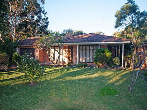 All Decked Out - Pet Friendly - Newcastle Accommodation 0