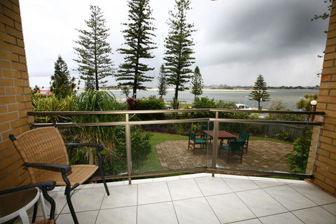 Allamanda U2, - Awesome Location - - New Castle Tourism 2