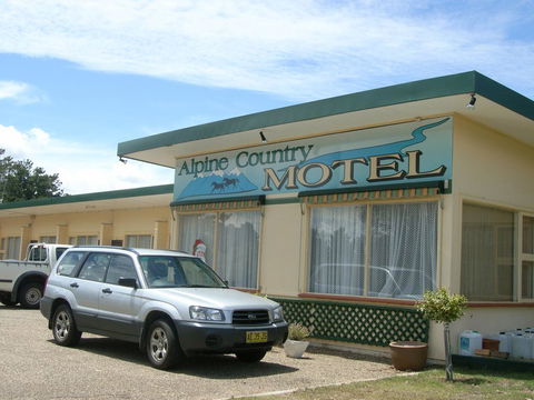 Alpine Country Motel - Newcastle Accommodation 0