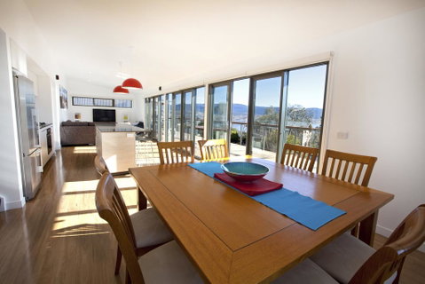 Alpine Freedom - Newcastle Accommodation 1