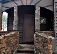 Alpine Interlude - Newcastle Accommodation