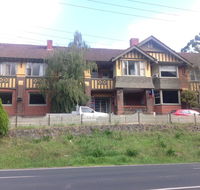 Alpine Retreat Hotel - New Castle Tourism
