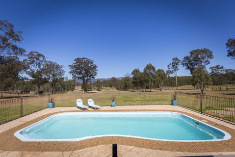 Amani - Newcastle Accommodation 1