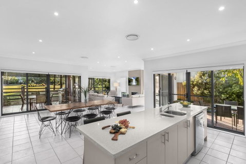 Amaroo Lodge - Newcastle Accommodation 0