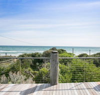 Anchor Beachfront Retreat - Newcastle Accommodation