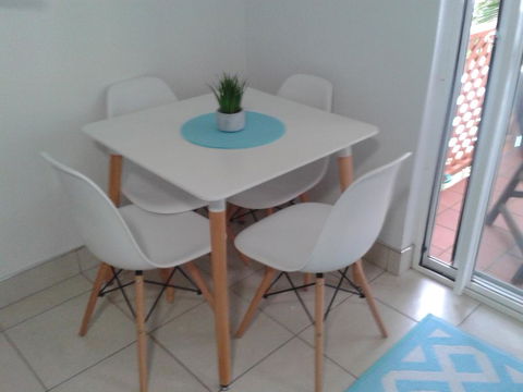 Apartment In Dolphin Heads Resort - Newcastle Accommodation 1