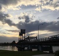 Apartment with sweeping view of the Bay 2 bedrooms sleeps 5 - Newcastle Accommodation