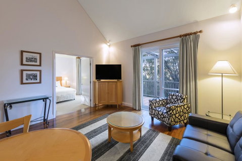 Apartments @ 15 Thompsons - Newcastle Accommodation 0
