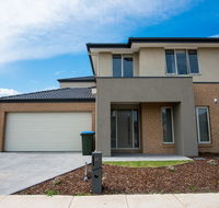 Apple House Point Cook - Newcastle Accommodation