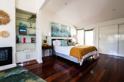 Araluen Boutique Accommodation - New Castle Tourism 2