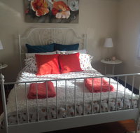 Art Deco Cottage - Newcastle Accommodation