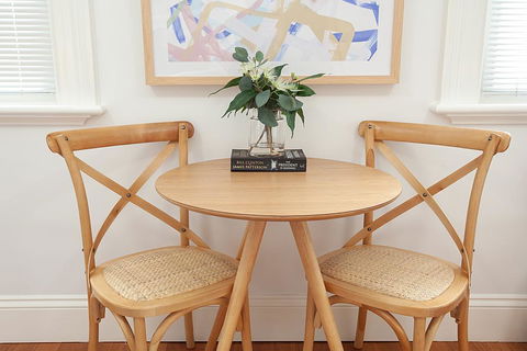 Art Deco Designer Studio In Lewisham - Newcastle Accommodation 3