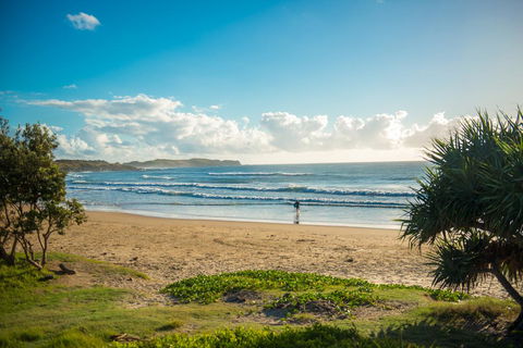 ArtHOUSE Beachfront Accommodation - New Castle Tourism 1