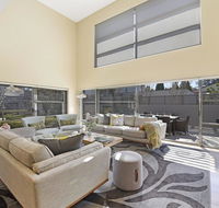 Arum 4 Heritage Park - contemporary  timeless - Newcastle Accommodation