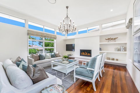 Aruma @ The Cove - Newcastle Accommodation 2