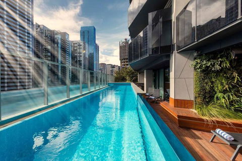 MA4004-1 BR, Lvl 40 Stylish Marco High Rise Home - Newcastle Accommodation 2