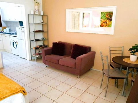 M104 West Perth Studio Apartment Near Kings Park - Newcastle Accommodation 0