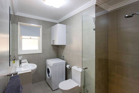 M5 West Perth Studio Apartment Near Kings Park - Newcastle Accommodation 3