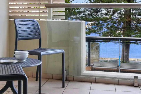 MAN54 -Manly Magic Waterfront Retreat With Gym & Sauna - Newcastle Accommodation 0