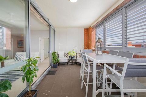 Marketown Maiden - Inner-city Meets Beachside Vibes - Newcastle Accommodation 1