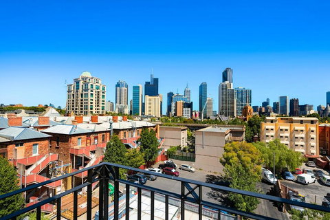Melbourne Carlton Central Apartment Hotel Official - Newcastle Accommodation 0