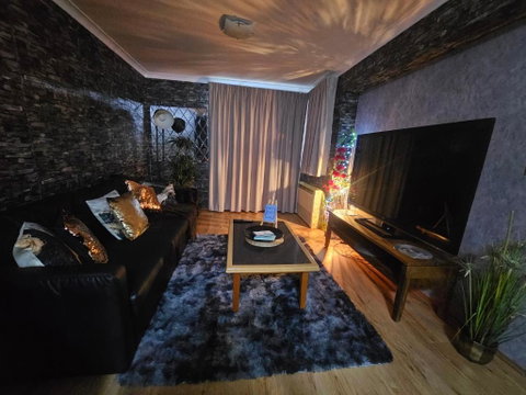 Melville Oasis - Newcastle Accommodation 2