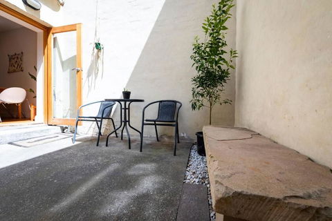 MELVINGTON BOUTIQUE APARTMENT IN HOBART CBD O - Newcastle Accommodation 1