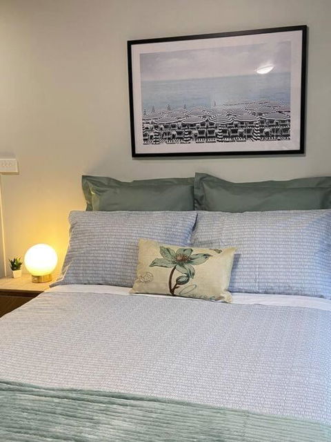 MEPLE, Tiny Home, Pets, Walk2Food, WiFi, Bfast, - Newcastle Accommodation 0