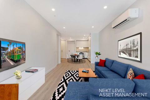 Modern Apartment On Courtney-02594 - Newcastle Accommodation 0