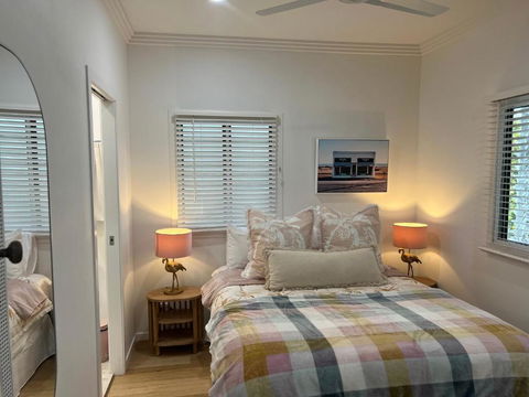 Modern Pool Oasis & Seaside Abode - Newcastle Accommodation 1