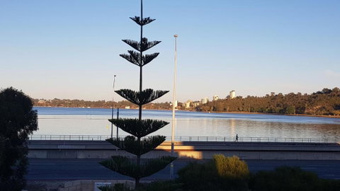 Moon River, South Perth - Newcastle Accommodation 0