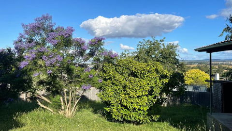 Morwell Pet Friendly 3 BRMS Rental Home Free Wi-fi - Newcastle Accommodation 1