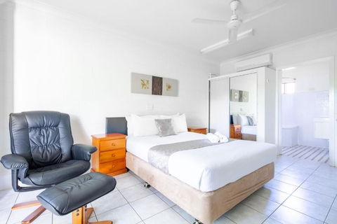 Motel Ingham - New Castle Tourism 0