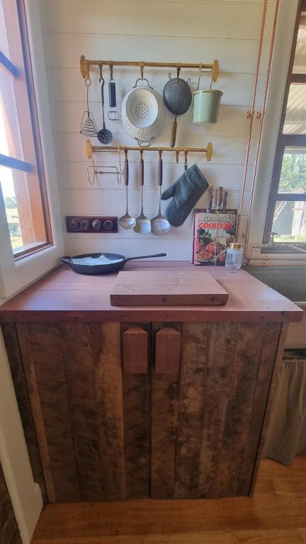 Myrtlebank Cottage Farmstay - Newcastle Accommodation 3