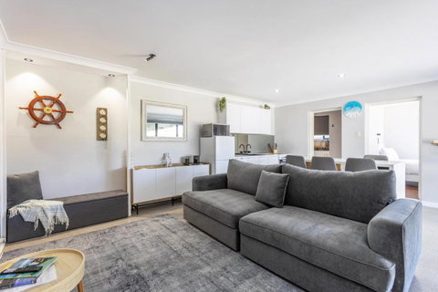 Nautical Nook - EXECUTIVE ESCAPES - Newcastle Accommodation 2