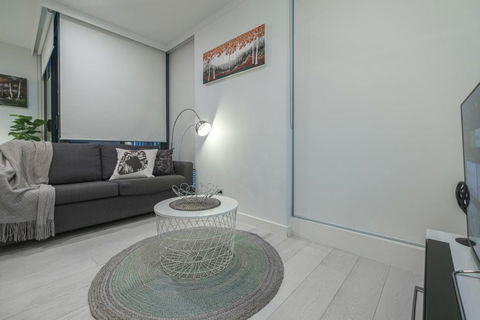 Next To Royal Hospital And Mel Uni 1br - Newcastle Accommodation 3