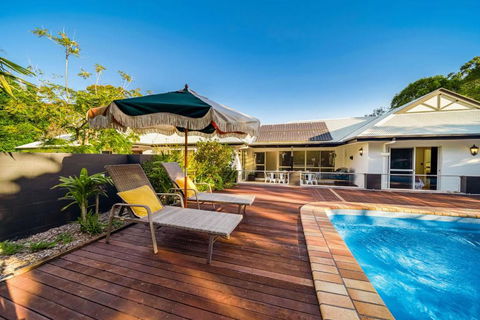 Ninderry Manor-Spectacular Hinterland Retreat - Newcastle Accommodation 2