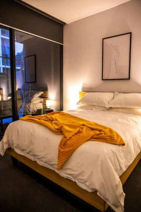 North Melbourne Retreat - Newcastle Accommodation 3