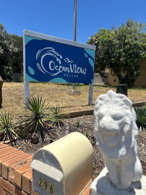 Ocean View Villas - New Castle Tourism 0