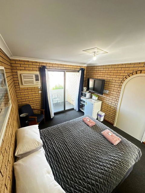 Ocean View Villas - New Castle Tourism 1