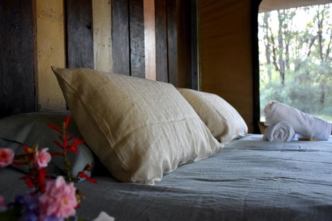 On Bell Glamping - Newcastle Accommodation 0