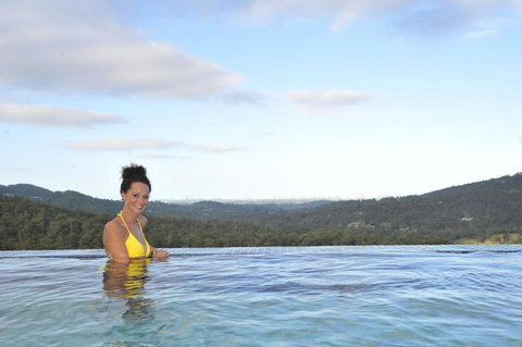 On Eagle Wings Mountain Retreat & Spa - Newcastle Accommodation 2