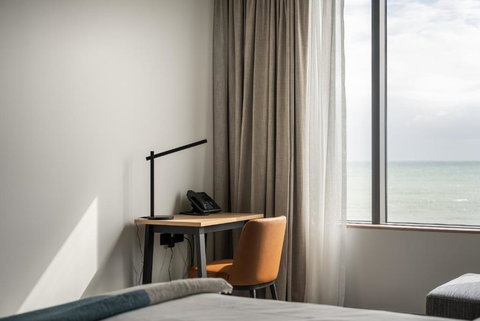 One North Terrace - Newcastle Accommodation 3