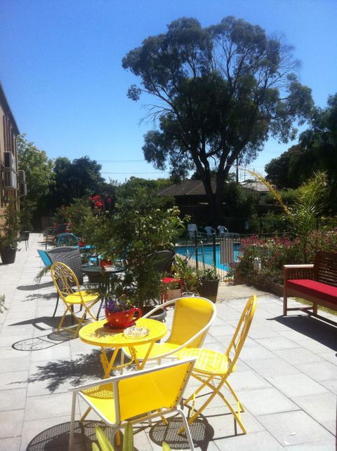 Parkwood Motel & Apartments - Newcastle Accommodation 2