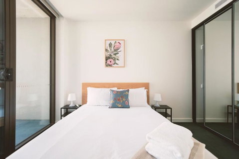 Patio Mt View 1BR Apt In CBD Near ANU And Museum With Free Parking And WiFi - Newcastle Accommodation 3