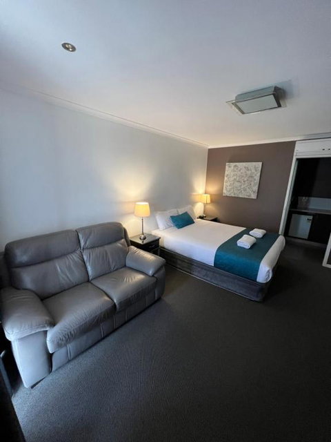 Pevensey Motor Lodge - Newcastle Accommodation 3