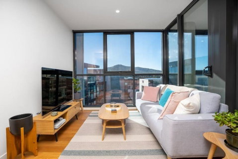 Perfectly Located 1BR BA Apartment - Newcastle Accommodation 0