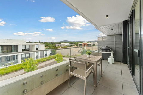 Perfect Location 1-Bed With Balcony, BBQ & Parking - New Castle Tourism 3