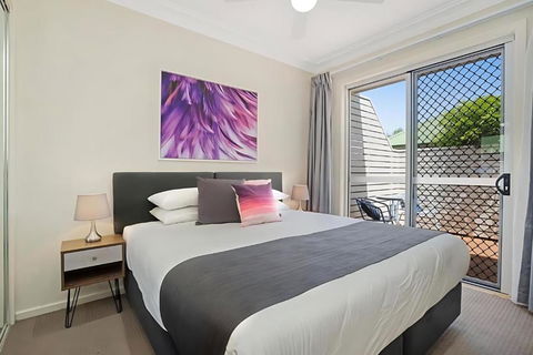 Prickly Pear Stays In Mayfield - New Castle Tourism 0