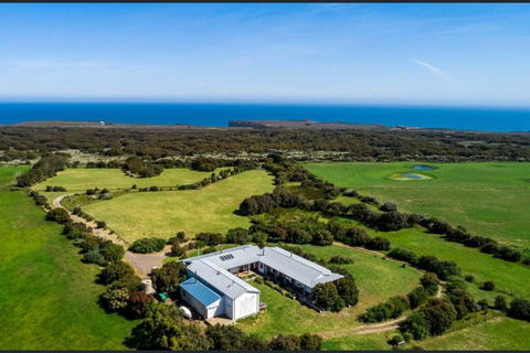 Pt Hesse Luxury Coastal Homestead - Newcastle Accommodation 0